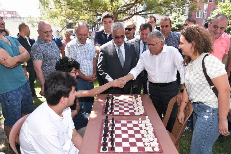 Memduh Büyükkılıç